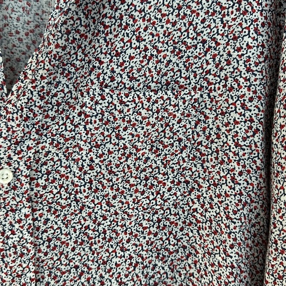 Frank & Eileen Long Sleeve Button Down Linen Shirt - Picture 5 of 9